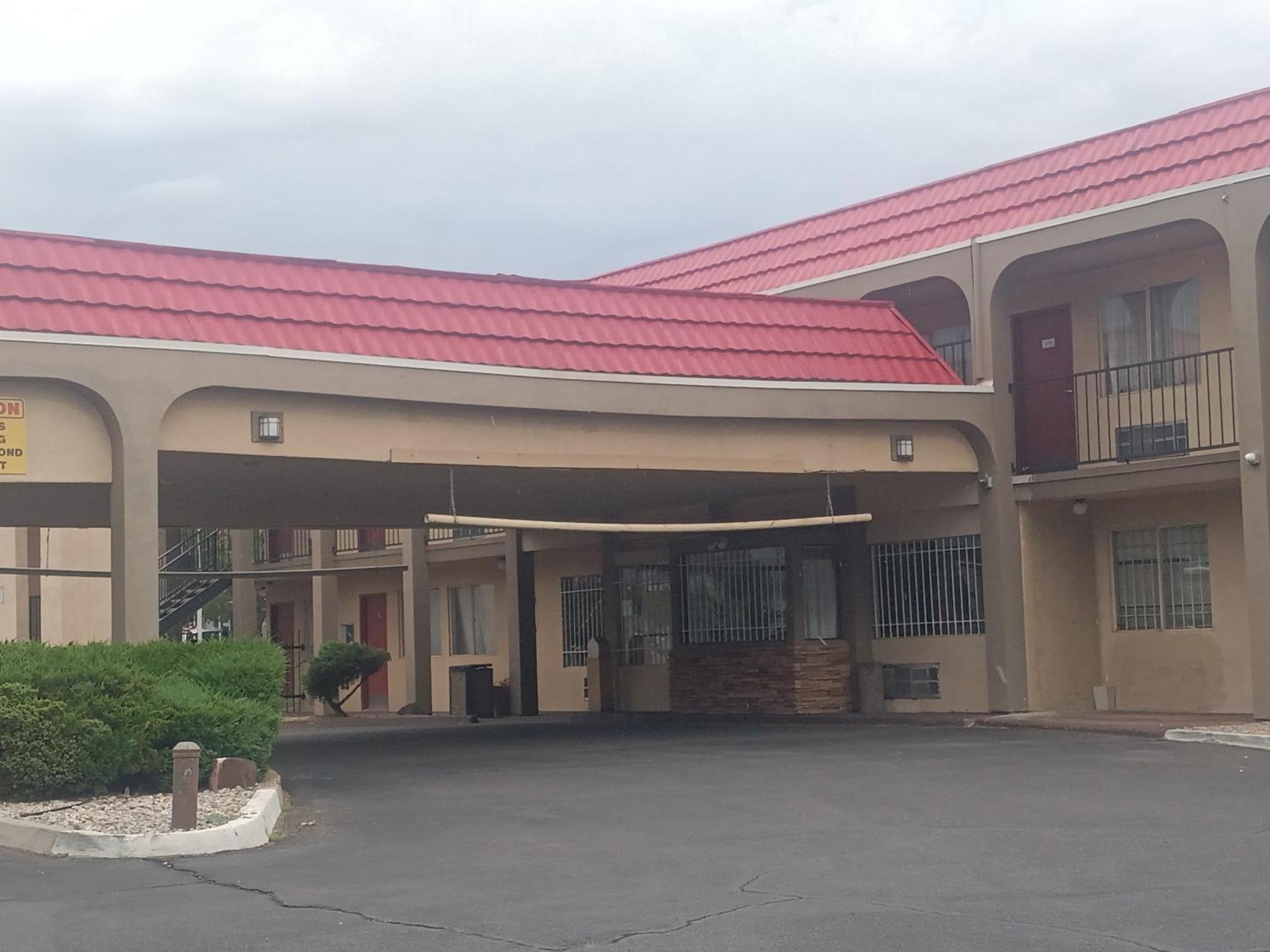 Tree Inn & Suites Albuquerque Exteriör bild